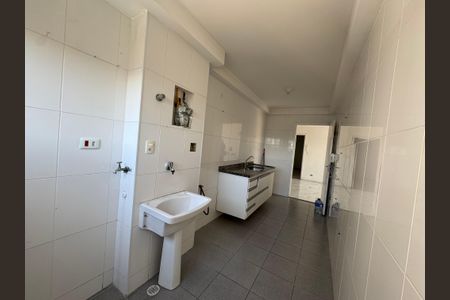 Apartamento para alugar com 73m², 3 quartos e 1 vaga Apartamento para alugar com 73m², 3 quartos e 1 vagaCozinha e Área de Serviço