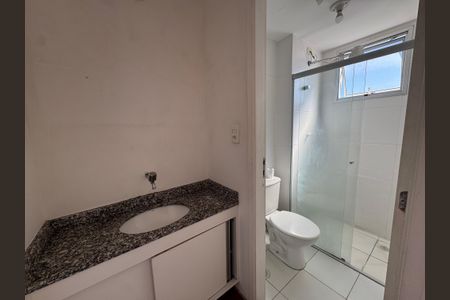 Apartamento para alugar com 73m², 3 quartos e 1 vaga Apartamento para alugar com 73m², 3 quartos e 1 vagaBanheiro da Suíte