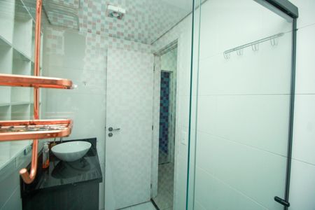 Apartamento para alugar com 60m², 2 quartos e 1 vaga Apartamento para alugar com 60m², 2 quartos e 1 vagaBanheiro da Suíte