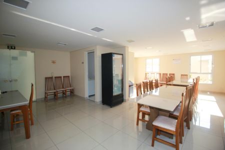 Apartamento para alugar com 60m², 2 quartos e 1 vaga Apartamento para alugar com 60m², 2 quartos e 1 vagaSalão de Festas