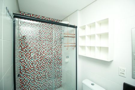 Apartamento para alugar com 60m², 2 quartos e 1 vaga Apartamento para alugar com 60m², 2 quartos e 1 vagaBanheiro da Suíte