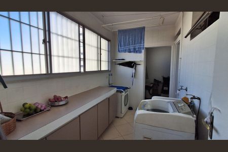 Apartamento à venda com 136m², 3 quartos e 1 vaga Apartamento à venda com 136m², 3 quartos e 1 vagaÁrea de Serviço