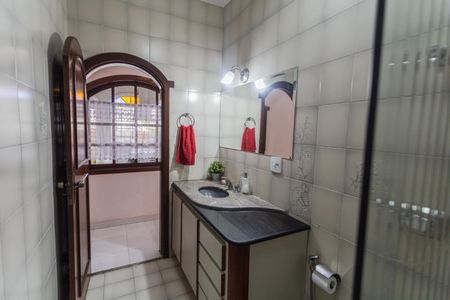 Casa à venda com 300m², 3 quartos e 2 vagasBanheiro Social