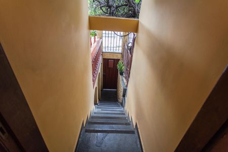 Casa à venda com 300m², 3 quartos e 2 vagasEntrada