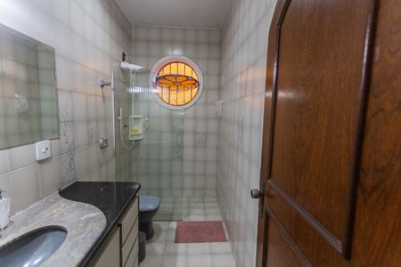Casa à venda com 300m², 3 quartos e 2 vagasBanheiro Social