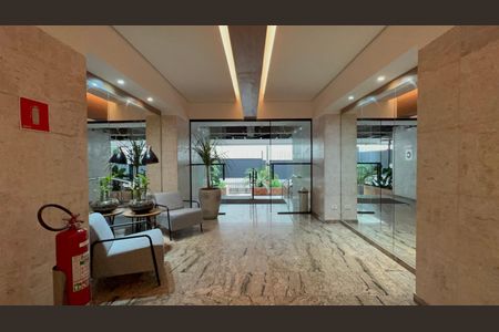 Apartamento à venda com 93m², 2 quartos e 1 vagaHall de entrada