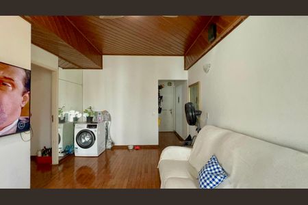 Apartamento à venda com 93m², 2 quartos e 1 vagaSala