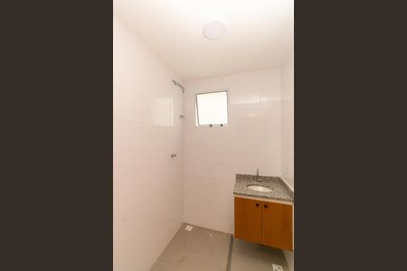 Apartamento para alugar com 41m², 2 quartos e sem vagaBanheiro