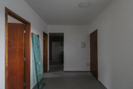 Apartamento para alugar com 2 quartos, 41m² em Vila Paulo Silas, São Paulo