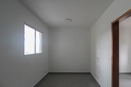 Apartamento para alugar com 2 quartos, 41m² em Vila Paulo Silas, São Paulo