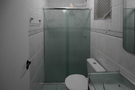 Apartamento para alugar com 44m², 2 quartos e 1 vaga Apartamento para alugar com 44m², 2 quartos e 1 vagaBanheiro