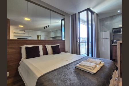 Studio para alugar com 38m², 1 quarto e 1 vaga