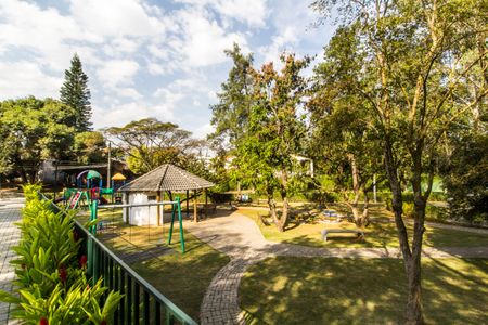 Casa de condomínio para alugar com 330m², 4 quartos e 5 vagasÁrea comum - Playground