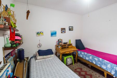 Casa de condomínio para alugar com 330m², 4 quartos e 5 vagasQuarto