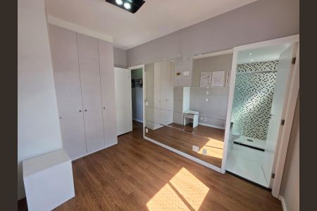 Apartamento à venda com 75m², 3 quartos e 2 vagasQuarto