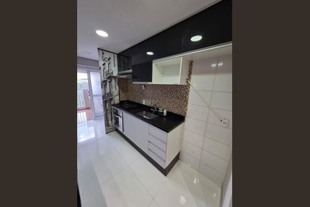 Apartamento à venda com 75m², 3 quartos e 2 vagasCozinha