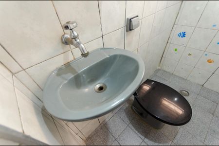 Casa à venda com 90m², 1 quarto e 2 vagasSuíte - banheiro
