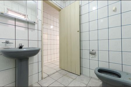 Casa à venda com 90m², 1 quarto e 2 vagasBanheiro