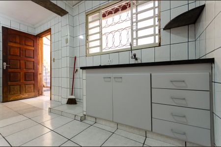 Casa à venda com 90m², 1 quarto e 2 vagasCozinha