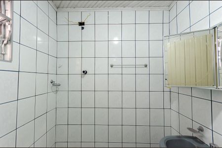 Casa à venda com 90m², 1 quarto e 2 vagasBanheiro