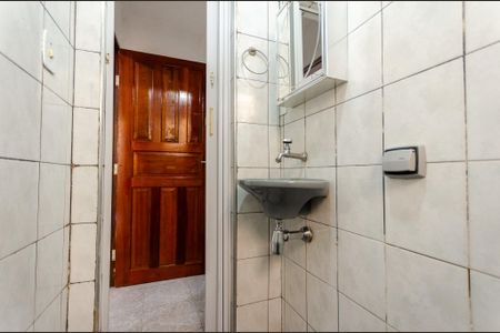 Casa à venda com 90m², 1 quarto e 2 vagasSuíte - banheiro