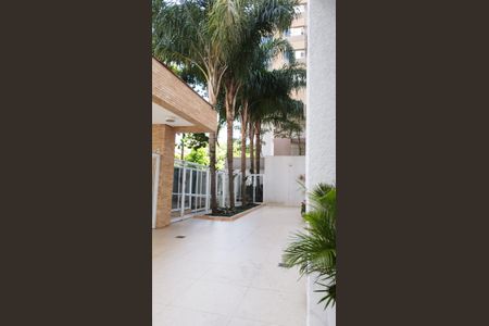 Apartamento à venda com 57m², 2 quartos e 1 vaga Apartamento à venda com 57m², 2 quartos e 1 vagaHall de Entrada