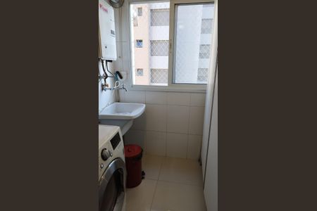 Área de serviço de apartamento à venda com 2 quartos, 57m² em Vila Dom Pedro I, São Paulo