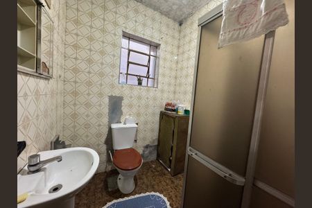 Casa para alugar com 150m², 4 quartos e 2 vagasBanheiro 2