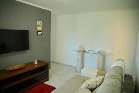 Apartamento para alugar com 55m², 2 quartos e 1 vagaSala