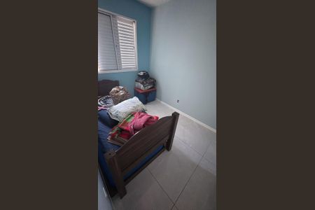 Quarto de apartamento para alugar com 2 quartos, 44m² em Jardim Record, Taboão da Serra