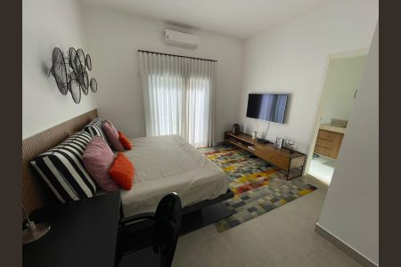 Casa de condomínio à venda com 205m², 3 quartos e 4 vagas Casa de condomínio à venda com 205m², 3 quartos e 4 vagasQuarto