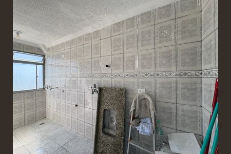 Apartamento à venda com 78m², 2 quartos e 1 vagaCozinha e Área de Serviço