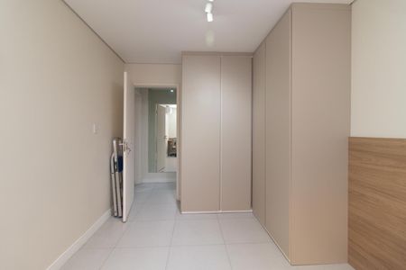 Quarto de apartamento à venda com 1 quarto, 43m² em Cristal, Porto Alegre