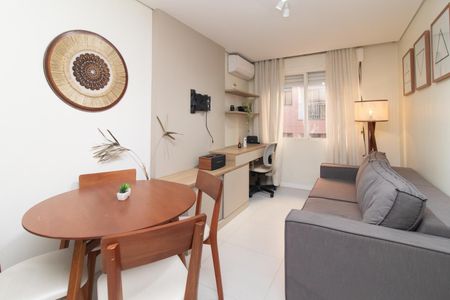 Sala de apartamento à venda com 1 quarto, 43m² em Cristal, Porto Alegre