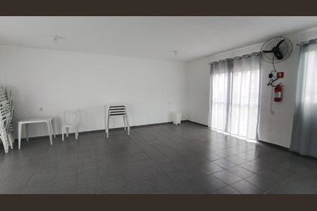Apartamento para alugar com 48m², 2 quartos e 1 vaga Apartamento para alugar com 48m², 2 quartos e 1 vagaSalão de Festas