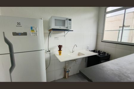 Apartamento para alugar com 48m², 2 quartos e 1 vaga Apartamento para alugar com 48m², 2 quartos e 1 vagaÁrea comum - Salão de festas
