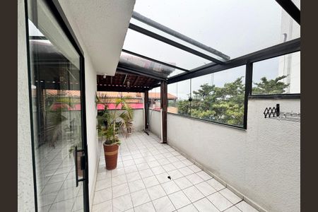 Apartamento à venda com 125m², 3 quartos e 1 vagaVaranda