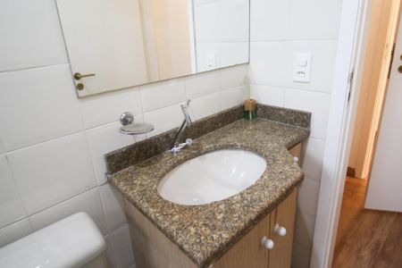 Apartamento para alugar com 56m², 1 quarto e 1 vaga Apartamento para alugar com 56m², 1 quarto e 1 vagaBanheiro da Suíte