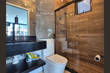 Casa de condomínio para alugar com 200m², 8 quartos e 8 vagas