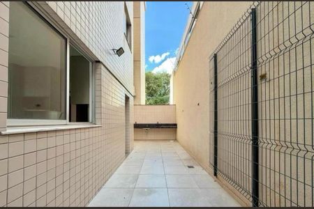 Apartamento à venda com 150m², 3 quartos e 2 vagasFoto 02