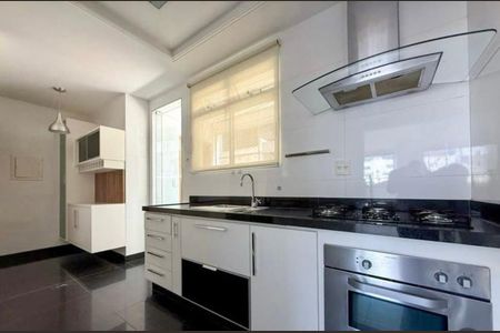 Foto 07 de apartamento à venda com 3 quartos, 105m² em Castelo, Belo Horizonte