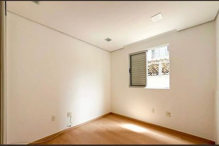 Foto 10 de apartamento à venda com 3 quartos, 105m² em Castelo, Belo Horizonte