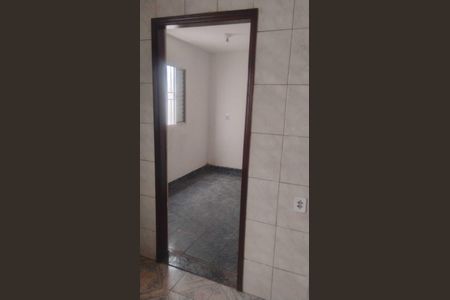 Quarto de casa para alugar com 3 quartos, 126m² em Jardim Maia, São Paulo