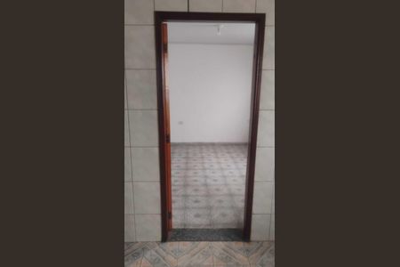 Quarto de casa para alugar com 3 quartos, 126m² em Jardim Maia, São Paulo