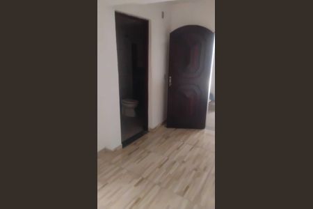 Quarto de casa para alugar com 3 quartos, 126m² em Jardim Maia, São Paulo