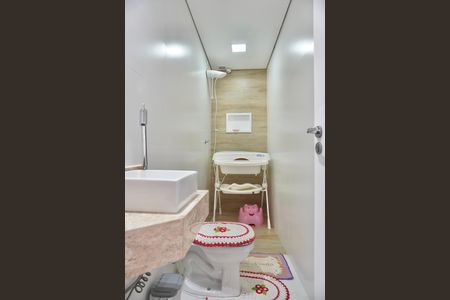 Apartamento para alugar com 250m², 3 quartos e 2 vagas Apartamento para alugar com 250m², 3 quartos e 2 vagasÁrea Privativa - Banheiro