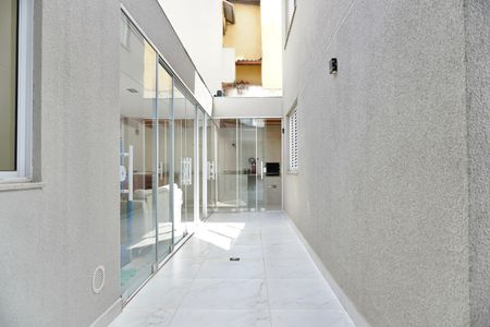 Apartamento para alugar com 250m², 3 quartos e 2 vagas Apartamento para alugar com 250m², 3 quartos e 2 vagasÁrea Privativa