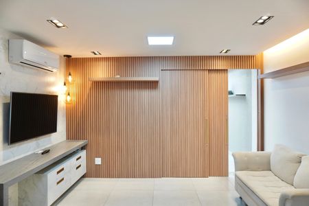 Apartamento para alugar com 250m², 3 quartos e 2 vagas Apartamento para alugar com 250m², 3 quartos e 2 vagasSala