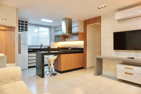 Apartamento para alugar com 250m², 3 quartos e 2 vagas Apartamento para alugar com 250m², 3 quartos e 2 vagasSala