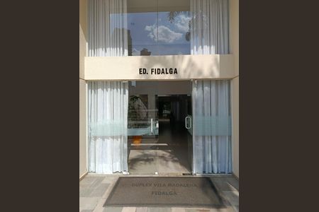 Apartamento à venda com 68m², 1 quarto e 2 vagasEntrada do edifício